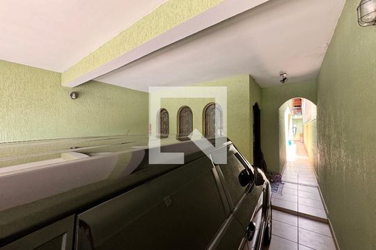 Garagem de casa à venda com 3 quartos, 175m² em Jardim Utinga, Santo André