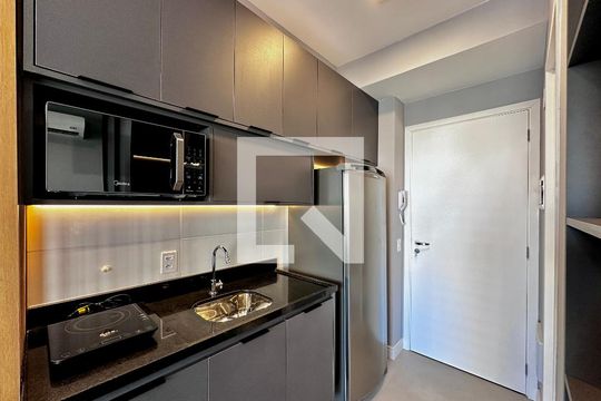 Studio de kitnet/studio à venda com 0 quarto, 30m² em Jardim das Acacias, São Paulo