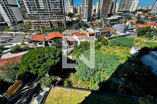 Vista Sacada Studio de kitnet/studio à venda com 0 quarto, 30m² em Jardim das Acacias, São Paulo