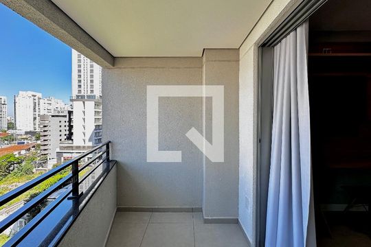 Sacada Studio de kitnet/studio à venda com 0 quarto, 30m² em Jardim das Acacias, São Paulo