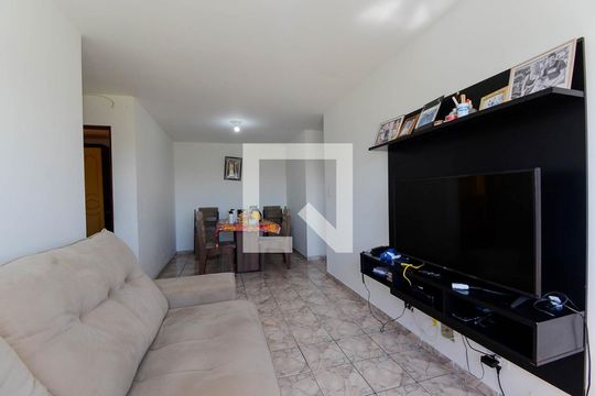 Sala de apartamento para alugar com 2 quartos, 64m² em Jardim da Mamae, Guarulhos