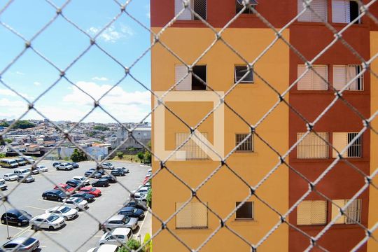 Vista do Quarto 2 de apartamento para alugar com 2 quartos, 64m² em Jardim da Mamae, Guarulhos