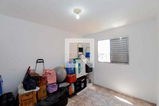 Quarto 2 de apartamento para alugar com 2 quartos, 64m² em Jardim da Mamae, Guarulhos