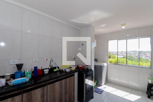 Cozinha e Área de Serviço de apartamento para alugar com 2 quartos, 64m² em Jardim da Mamae, Guarulhos