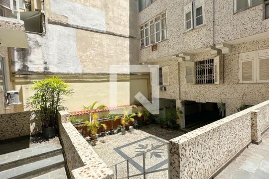 Entrada de apartamento à venda com 1 quarto, 52m² em Ipanema, Rio de Janeiro