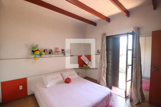 Quarto 2 de casa à venda com 3 quartos, 299m² em Vila Baruel, São Paulo