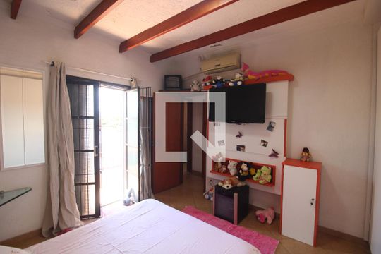 Quarto 2 de casa à venda com 3 quartos, 299m² em Vila Baruel, São Paulo