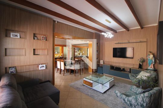 Casa à venda com 3 quartos, 299m² em Vila Baruel, São Paulo