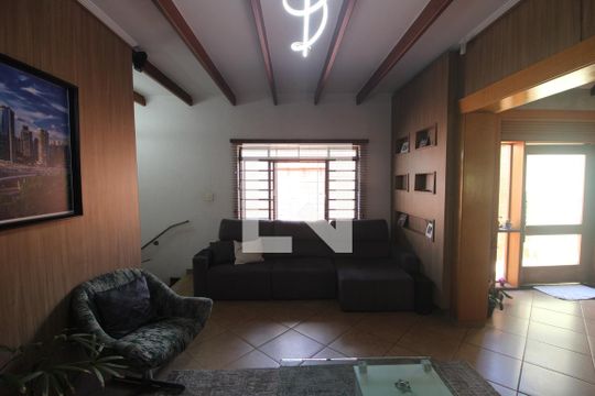 Sala de casa à venda com 3 quartos, 299m² em Vila Baruel, São Paulo