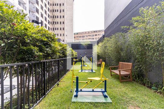 Espaço Fitness de kitnet/studio à venda com 1 quarto, 24m² em Centro Histórico de São Paulo, São Paulo