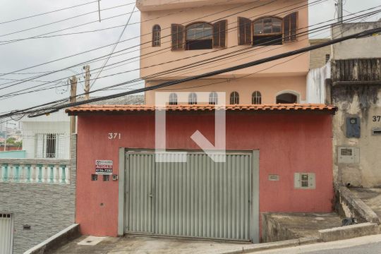 Fachada de casa à venda com 5 quartos, 250m² em Jardim Montreal, São Bernardo do Campo