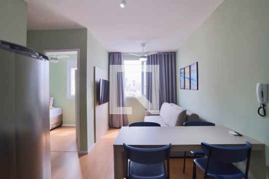 Apartamento à venda com 2 quartos, 34m² em Brás, São Paulo