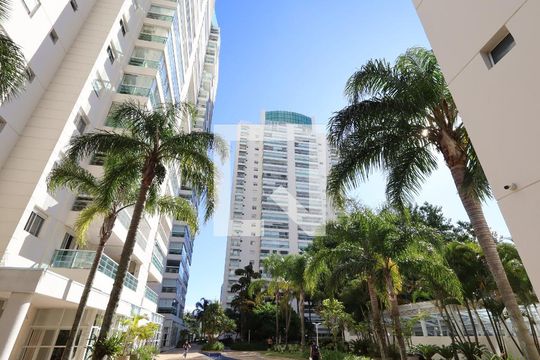 Área comum de apartamento à venda com 3 quartos, 142m² em Parque do Morumbi, São Paulo