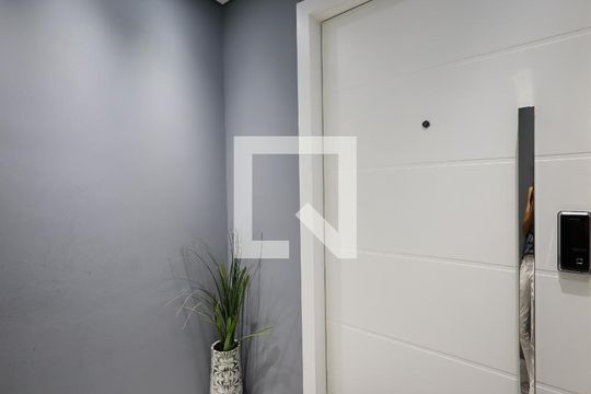 Hall de apartamento à venda com 3 quartos, 142m² em Parque do Morumbi, São Paulo