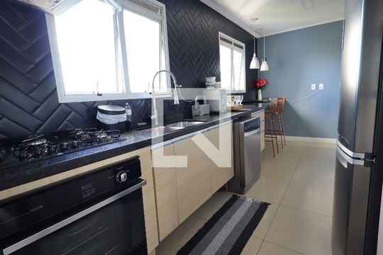 Cozinha de apartamento à venda com 3 quartos, 142m² em Parque do Morumbi, São Paulo