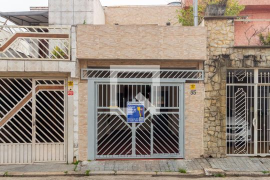 Fachada de casa à venda com 2 quartos, 108m² em Vila Regente Feijó, São Paulo