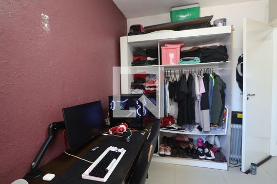 Quarto 2 de apartamento à venda com 2 quartos, 45m² em Mato Grande, Canoas
