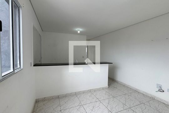 Sala de apartamento para alugar com 1 quarto, 48m² em Jardim Silveira, Barueri