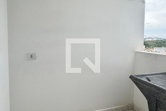 Área de Serviço de apartamento para alugar com 1 quarto, 48m² em Jardim Silveira, Barueri