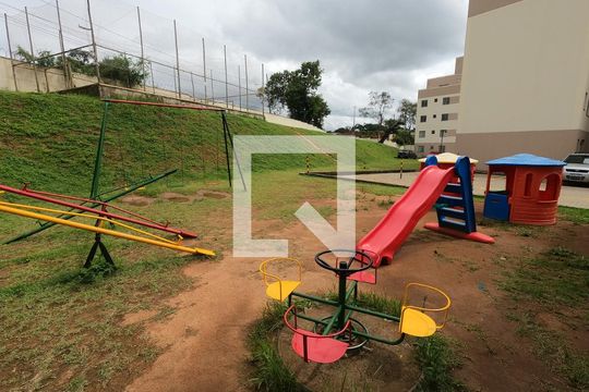 Apartamento à venda com 2 quartos, 44m² em Betim Industrial, Betim
