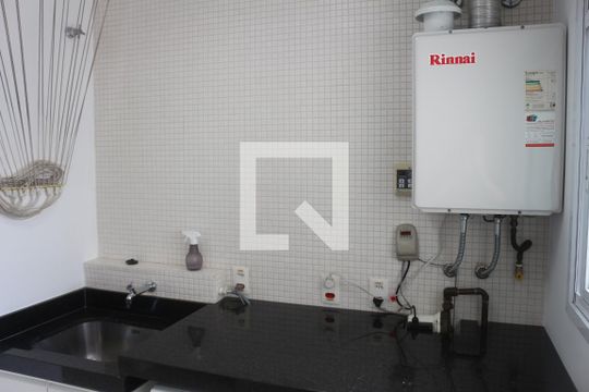 Área de Serviço de apartamento para alugar com 3 quartos, 198m² em Cerâmica, São Caetano do Sul