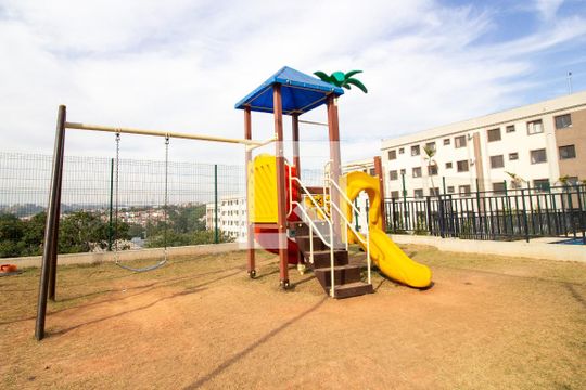 Área comum - Playground de apartamento para alugar com 2 quartos, 46m² em Centro, Votorantim