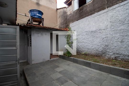 Quintal de casa de condomínio à venda com 2 quartos, 90m² em Vila Lageado, São Paulo