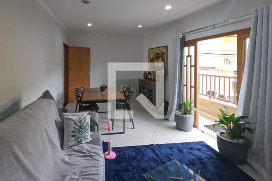 Sala de casa à venda com 3 quartos, 220m² em Piqueri, São Paulo