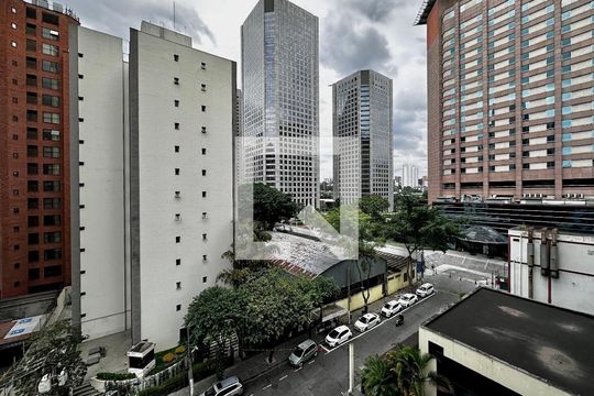 Vista de kitnet/studio para alugar com 0 quarto, 29m² em Itaim Bibi, São Paulo