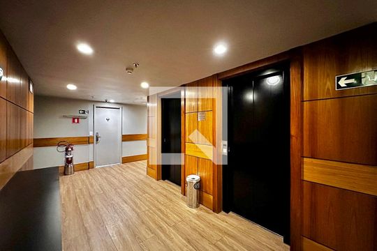 Hall Apartamento de kitnet/studio para alugar com 0 quarto, 29m² em Itaim Bibi, São Paulo