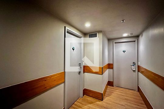 Hall Apartamento de kitnet/studio para alugar com 0 quarto, 29m² em Itaim Bibi, São Paulo