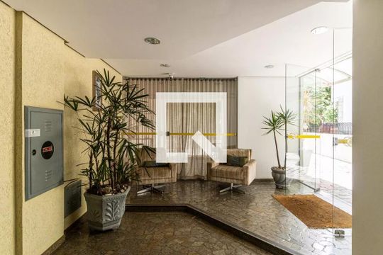 Hall de Entrada de apartamento à venda com 2 quartos, 120m² em Santa Cecilia, São Paulo