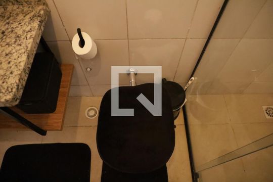 Banheiro de casa à venda com 2 quartos, 100m² em Residencial Monte Carlo, Goiânia