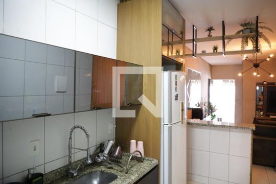 Cozinha de casa à venda com 2 quartos, 100m² em Residencial Monte Carlo, Goiânia