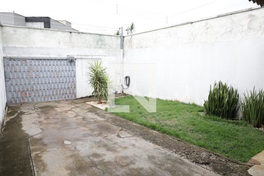 Área Externa de casa à venda com 2 quartos, 100m² em Residencial Monte Carlo, Goiânia