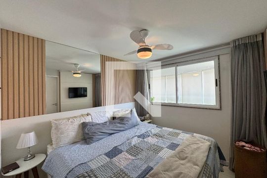 Suíte de apartamento à venda com 3 quartos, 120m² em Recreio dos Bandeirantes, Rio de Janeiro