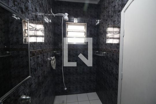 Banheiro Social 3 de casa à venda com 4 quartos, 200m² em Tatuapé, São Paulo