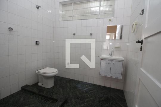 Banheiro Social 2 de casa à venda com 4 quartos, 200m² em Tatuapé, São Paulo