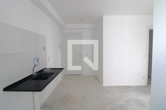 Cozinha de apartamento à venda com 2 quartos, 38m² em Vila Isa, São Paulo