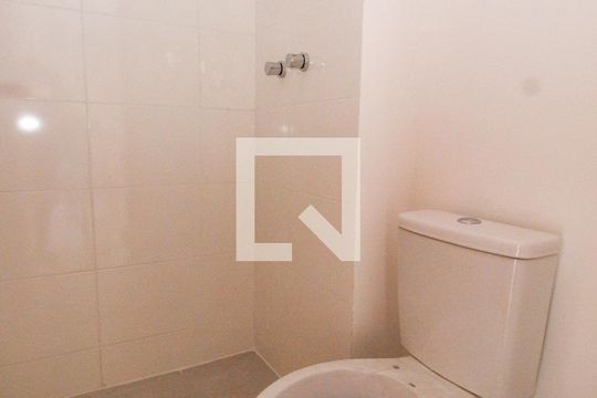 Banheiro de apartamento à venda com 2 quartos, 38m² em Morumbi, São Paulo