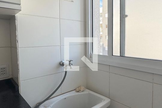 Área de Serviço de apartamento para alugar com 2 quartos, 57m² em Jardim do Líbano, Barueri