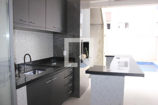 Espaço Gourmet de casa à venda com 3 quartos, 220m² em Jardim Vila Galvao, Guarulhos
