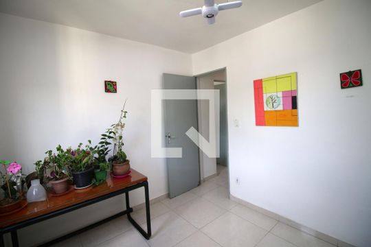 Quarto 1 de apartamento à venda com 2 quartos, 52m² em Olaria, Rio de Janeiro