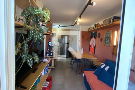 Sala de apartamento à venda com 2 quartos, 56m² em Jardim Paulistano, São Paulo