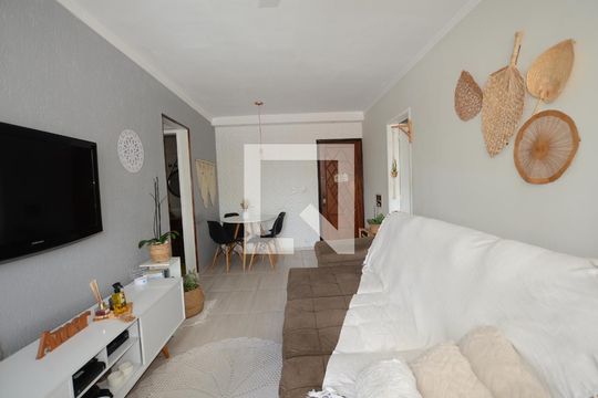 Sala de apartamento para alugar com 2 quartos, 70m² em Campinho, Rio de Janeiro
