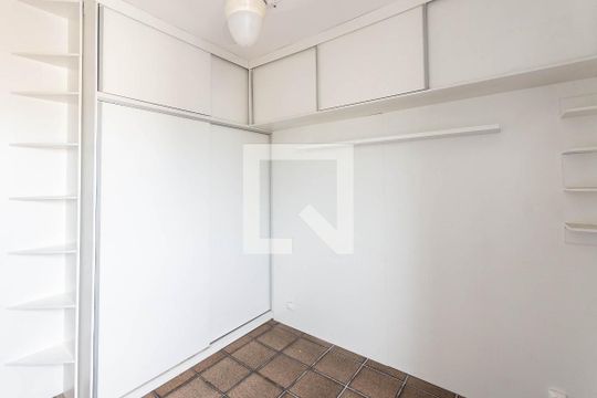 Suíte de apartamento à venda com 2 quartos, 60m² em São Francisco Xavier, Rio de Janeiro
