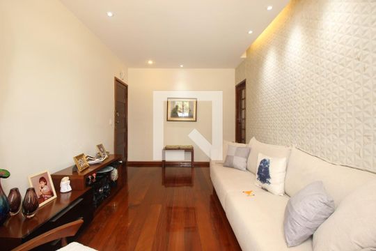 Sala  de apartamento à venda com 3 quartos, 95m² em Santo Antônio, Belo Horizonte