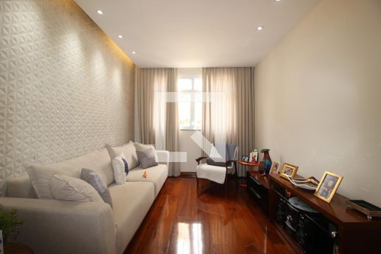 Sala  de apartamento à venda com 3 quartos, 95m² em Santo Antônio, Belo Horizonte