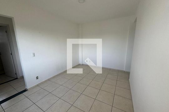 Sala de apartamento para alugar com 2 quartos, 60m² em Palmital, Lagoa Santa