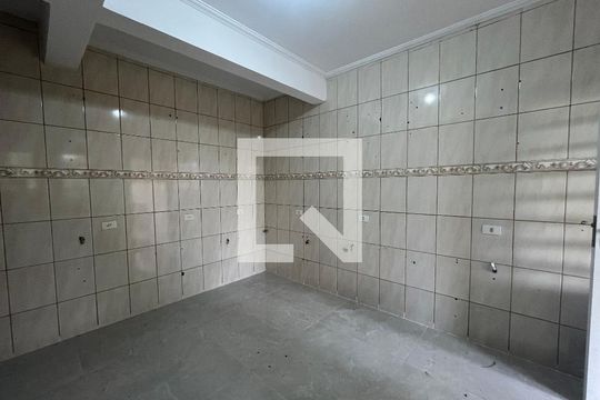 Cozinha de casa para alugar com 2 quartos, 250m² em Vila Figueira, Suzano